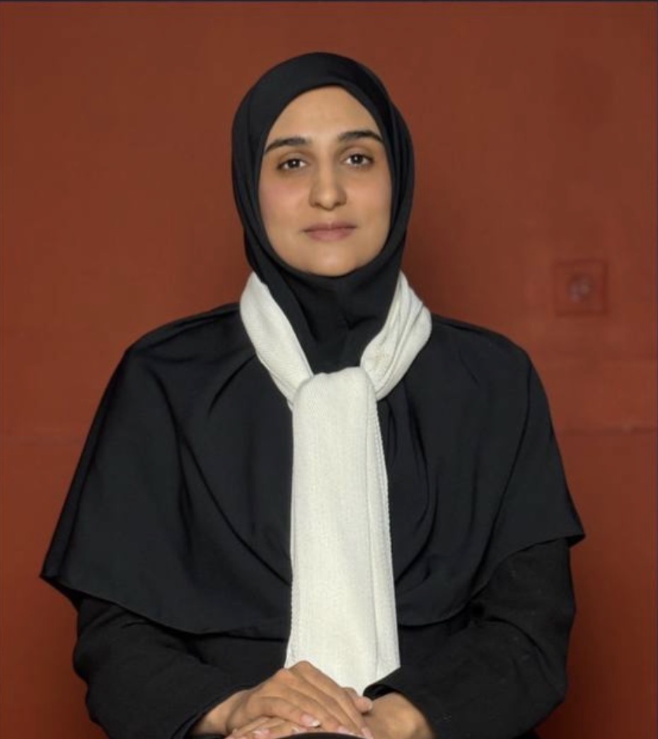 فاطمه السادات خاکسار